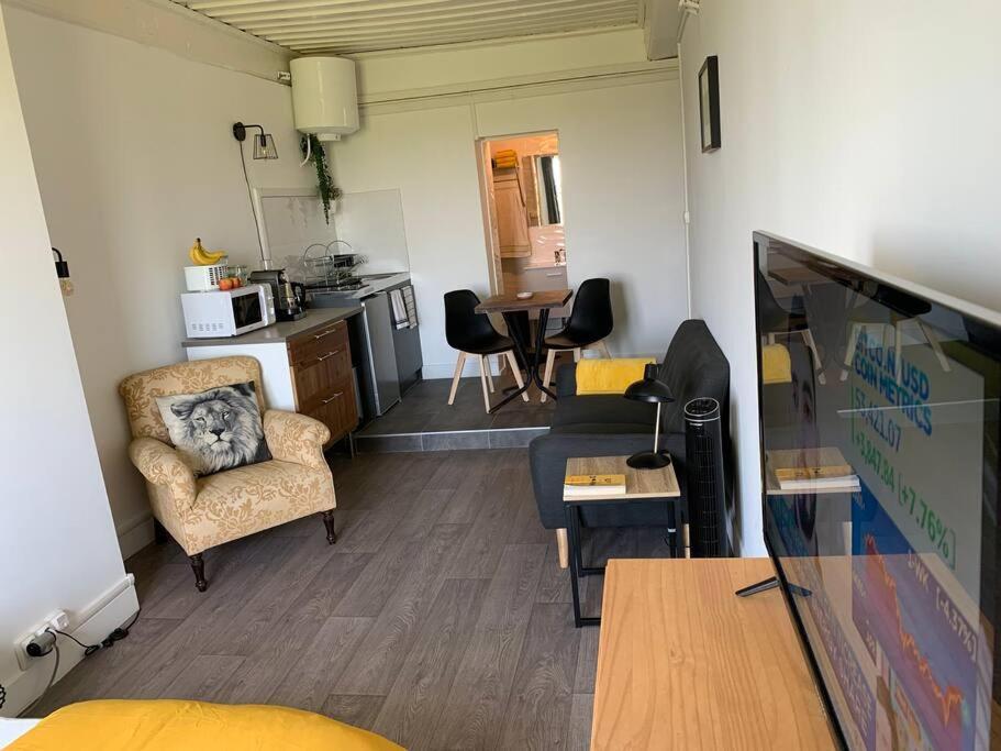 Ferienwohnung Chez Alam A L'Opera De Lyon Exterior foto
